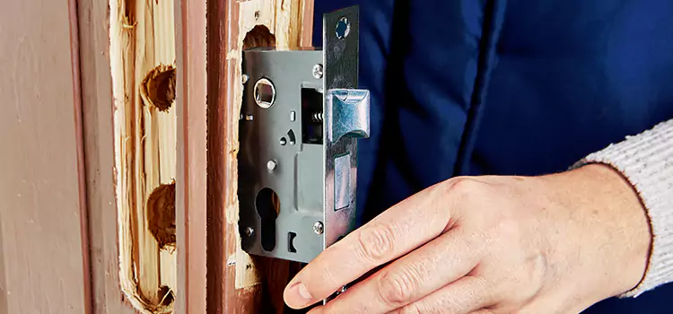 Garage Door Lock Replacement Olive Branch